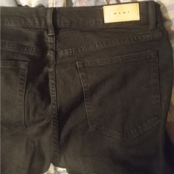 Ripped black designer Mnml jeans - Picture 2 of 6